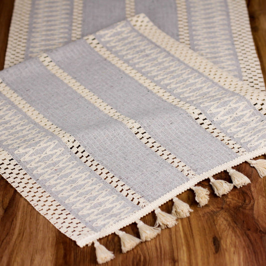 Namizni Tekac ORGANIC SIVA, 35 x 145 cm